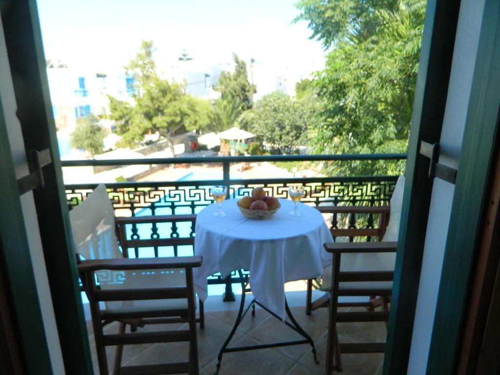 Ioanna Apartments Agios Prokopios  Ruang foto